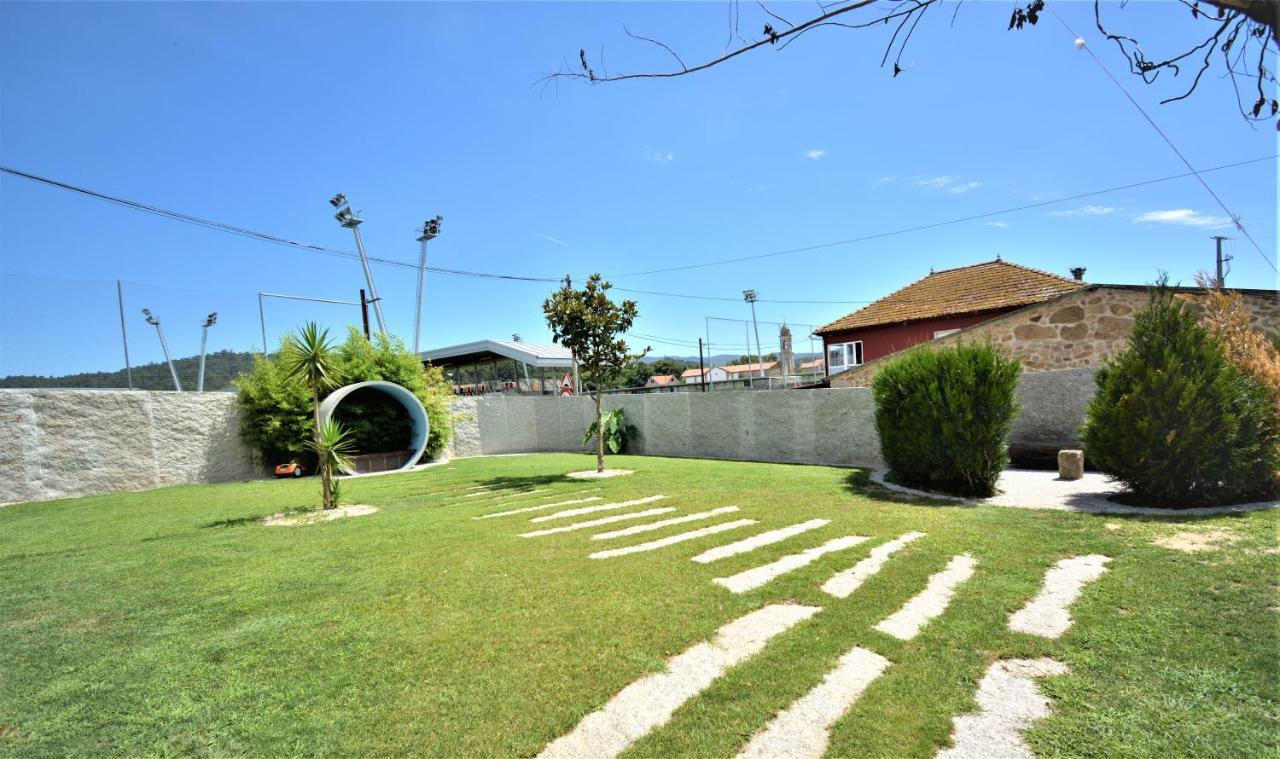 Galihost - Apartamentos Mamuela Ribadumia Exterior foto